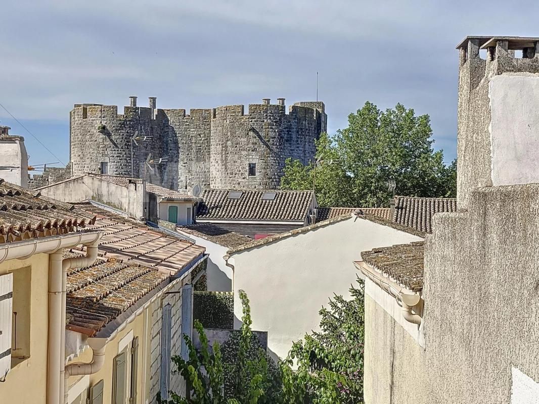 Maison aux accents du Languedoc, extra-muros au cœur du village d'AIGUES-MORTES