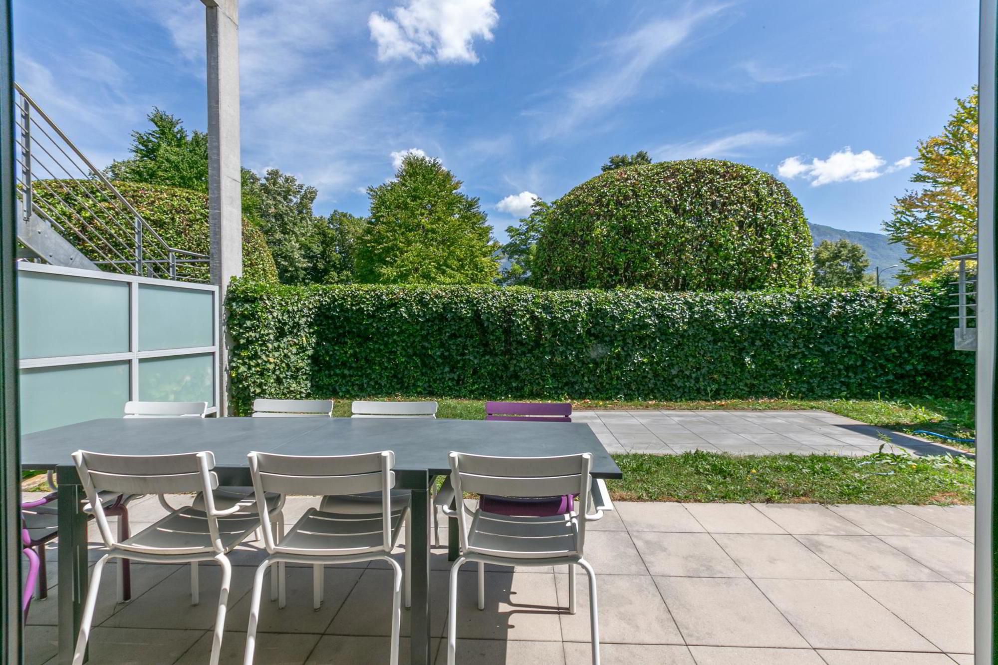 Appartment with rooftop and garden