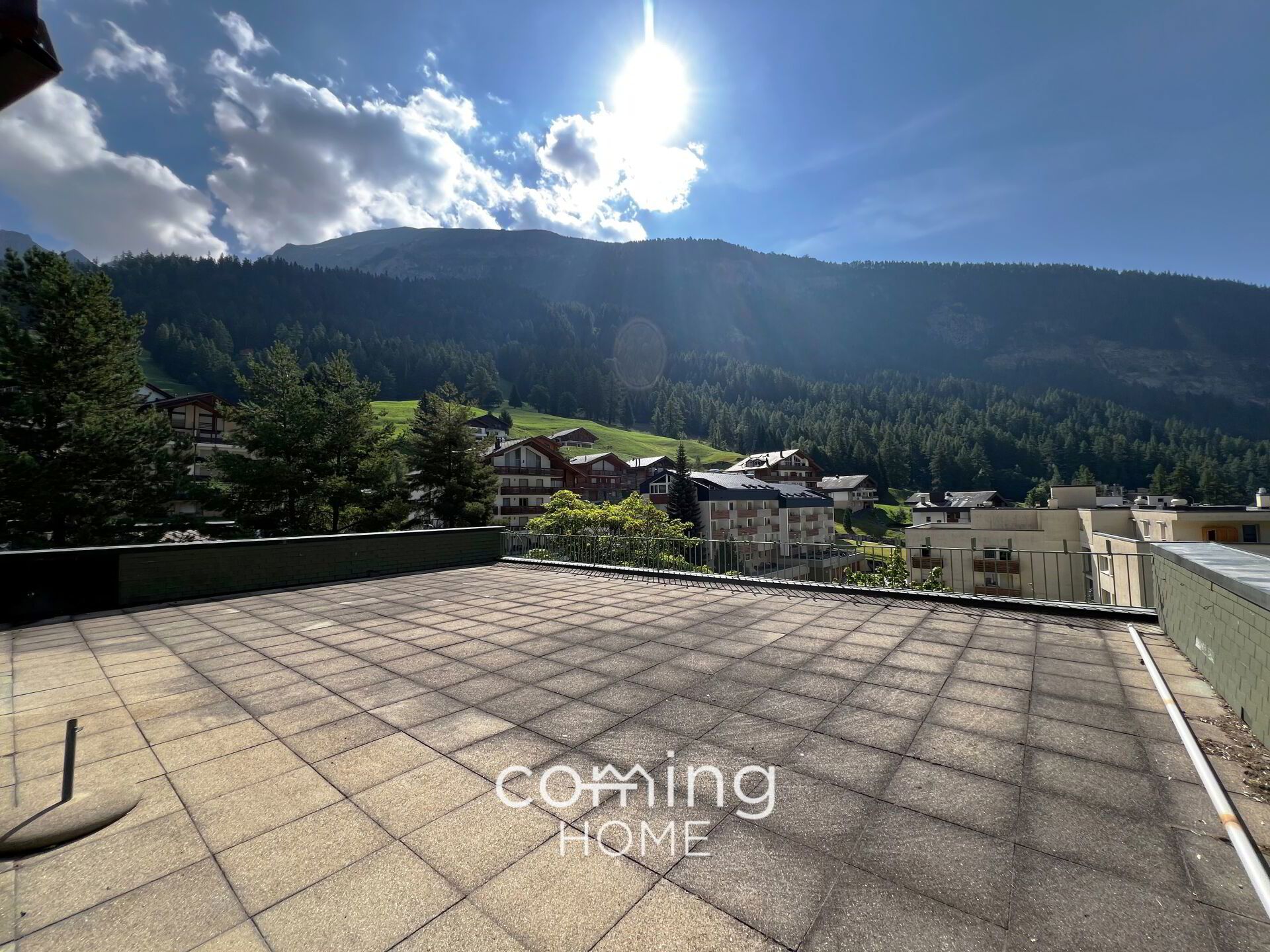 Zwei exklusive 2-Zimmer-Wohnungen mit riesiger Terrasse und atemberaubendem Bergpanorama in Leukerbad