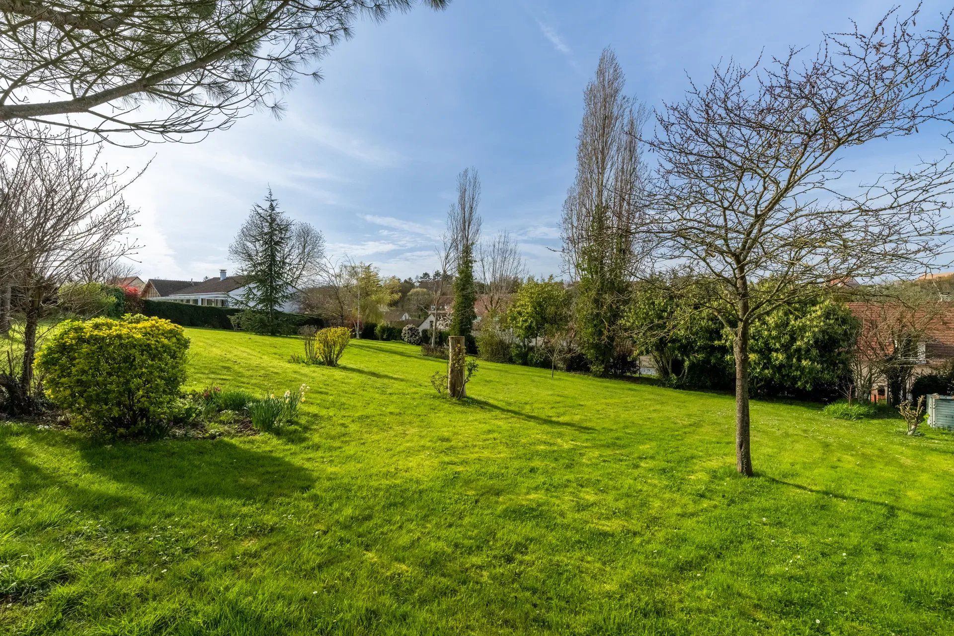 Belle propriété de 195m2 à Jouy-Mauvoisin