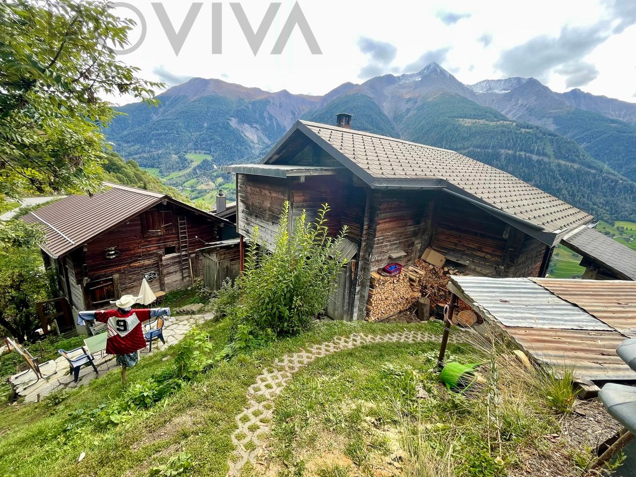 Ein Hauch von Nostalgie im Aletschgebiet - Walliserhaus mit Scheune