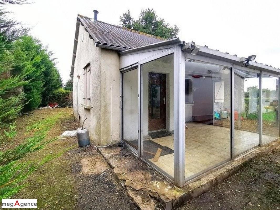 Maison à rénover ou démolir AU TRONCHET