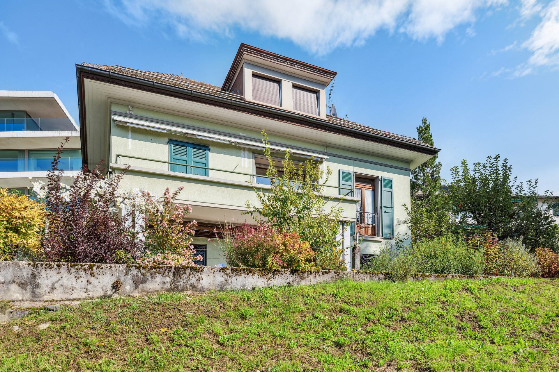 Charmante villa à rénover avec magnifique vue