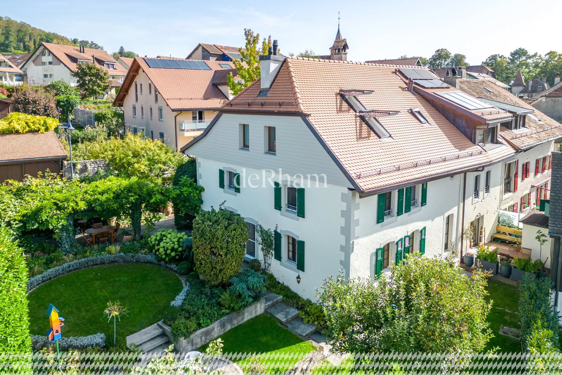 Élégante maison villageoise du XVIIIe siècle