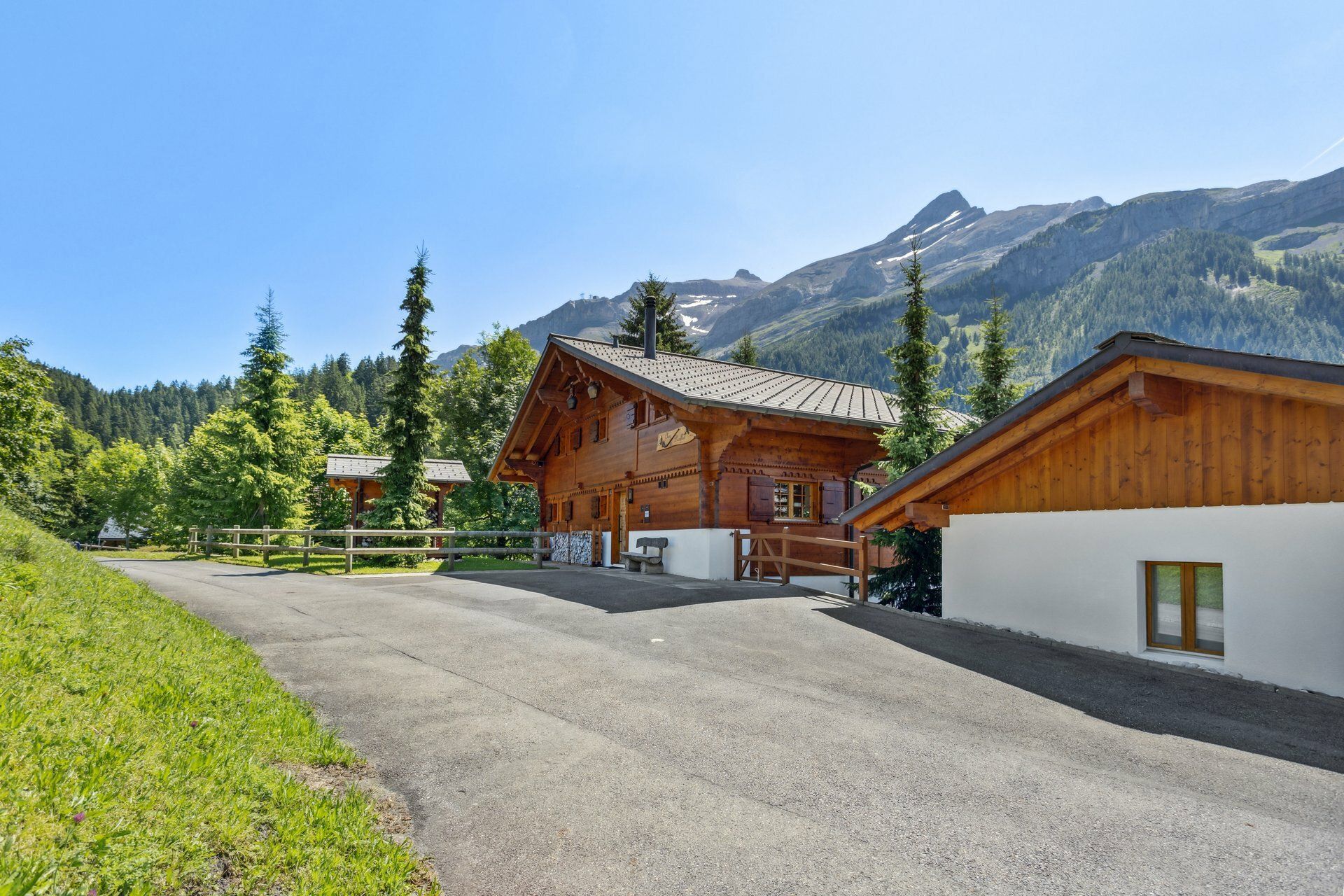 Chalet de standing, domotique haut de gamme, vue panoramique