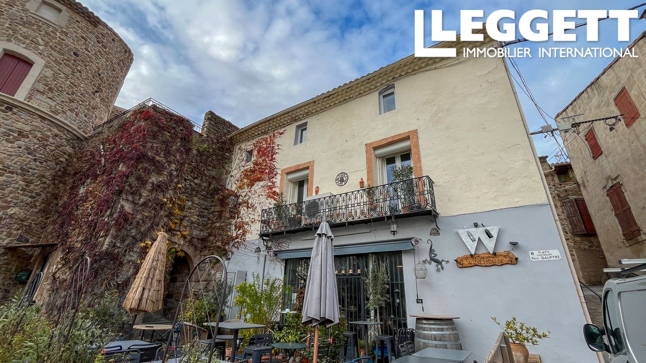 Maison T5de 155m2 et bar/restaurant à vendre près de Pézenas