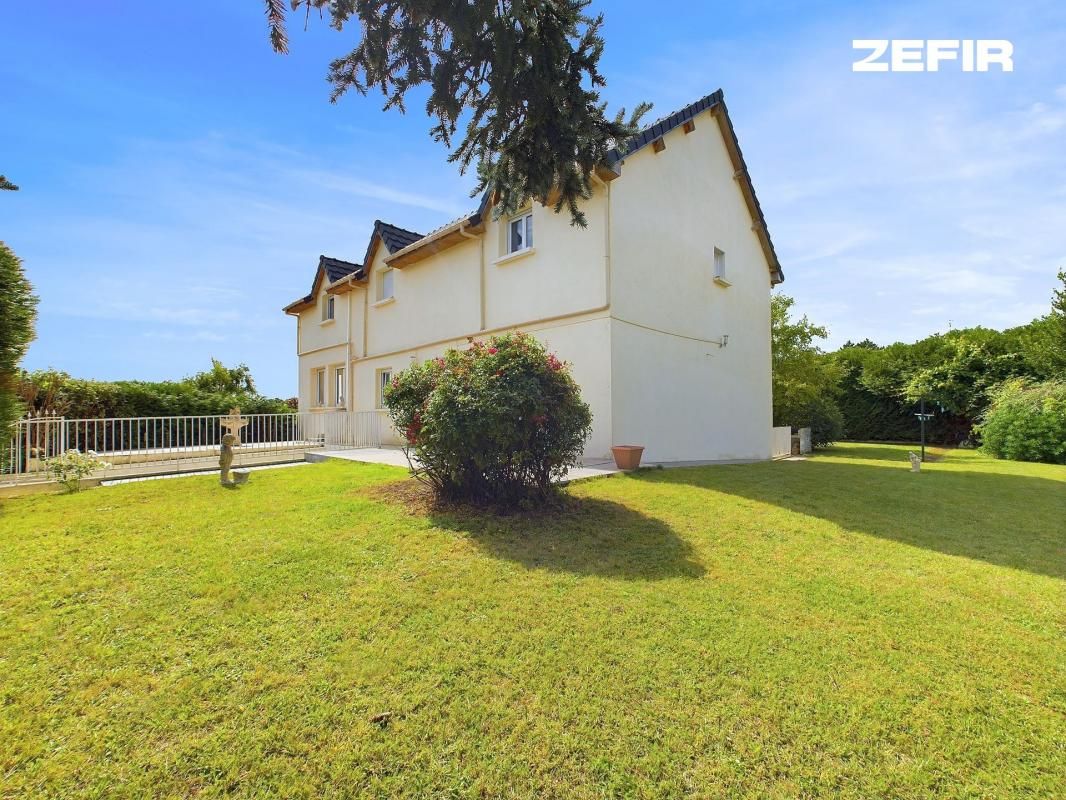 Maison familliale avec son grand jardin- 211m² - Juilly