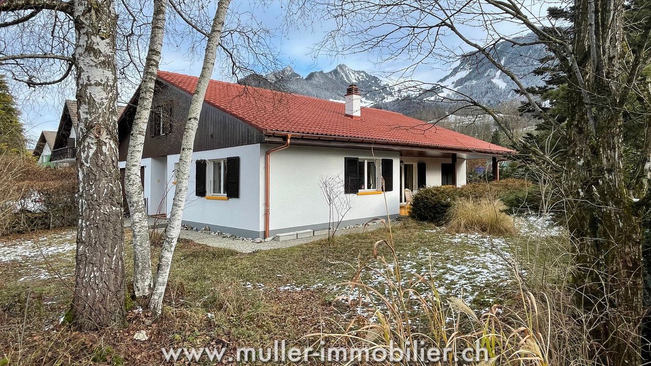 Pretty villa in Gruyère in Enney, near Bulle