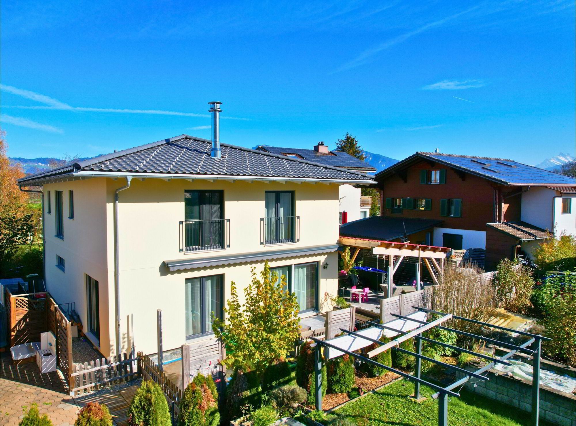 Energieeffizientes Wohnen mit exklusivem Garten und Bergsicht