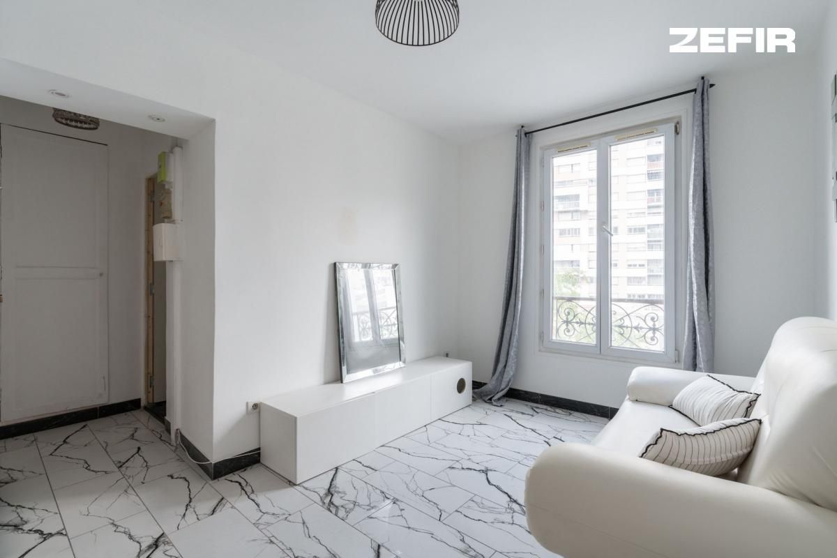 Appartement 2 pièces en bon état avec cave - 29 m² - Paris 19