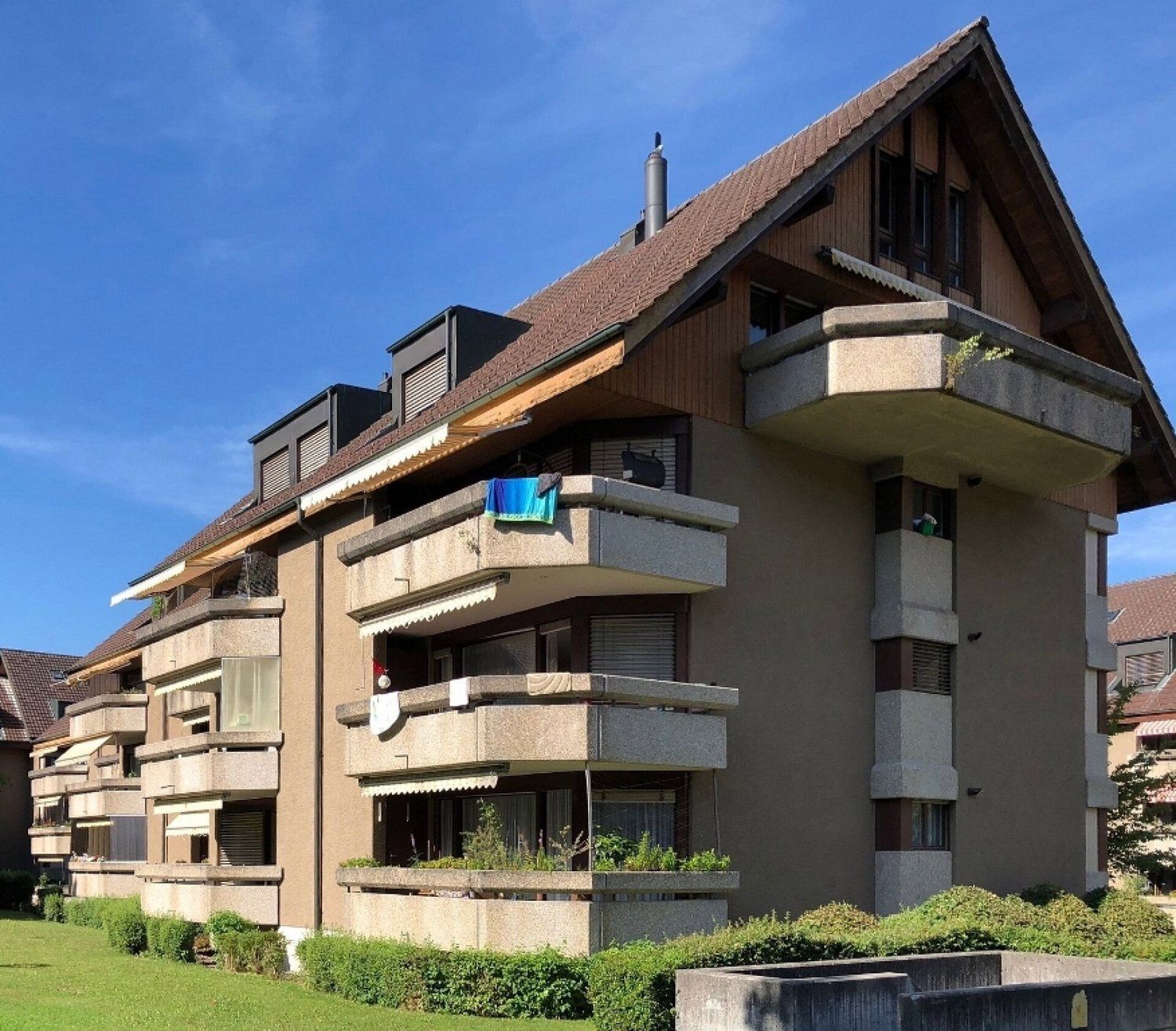 Einzigartiges Wohnen in dieser charmanten Maisonette-Dachwohnung