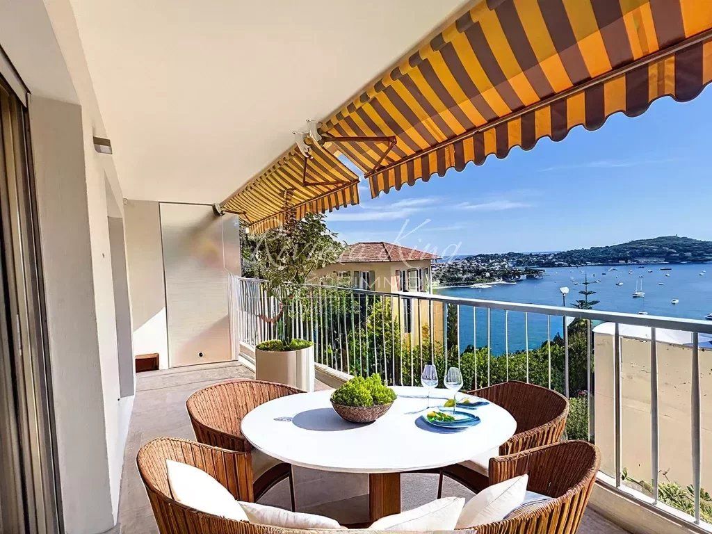 Appartement 3 chambres - Terrasse & Vue mer - Villefranche-sur-Mer -