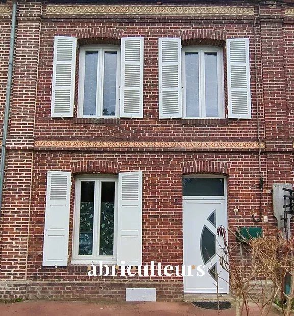 Maison individuelle de 7 pièces de 144 m2 en vente à Auneuil - Idéal pour les familles