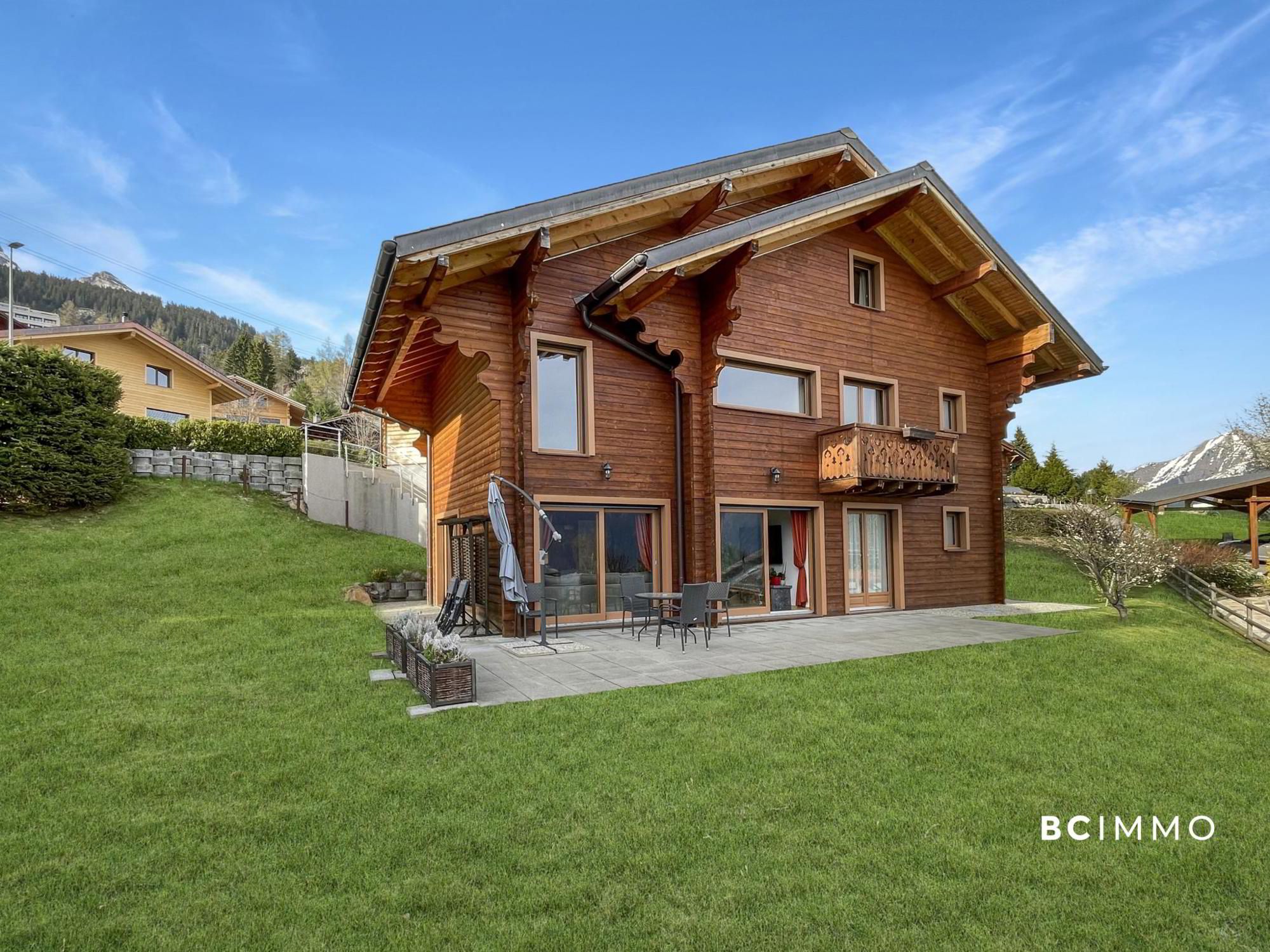 Large, bright chalet with views of the Alps | Exclusive to BC IMMO