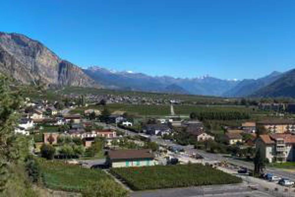 Exceptionnel à l'entrée du bourg médiéval