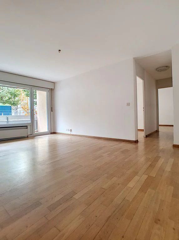 Appartement de 3 pces au dernier étage