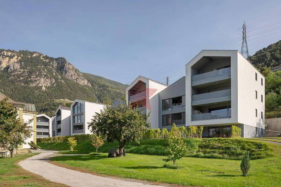 Appartement récent avec jardin privatif à Bramois