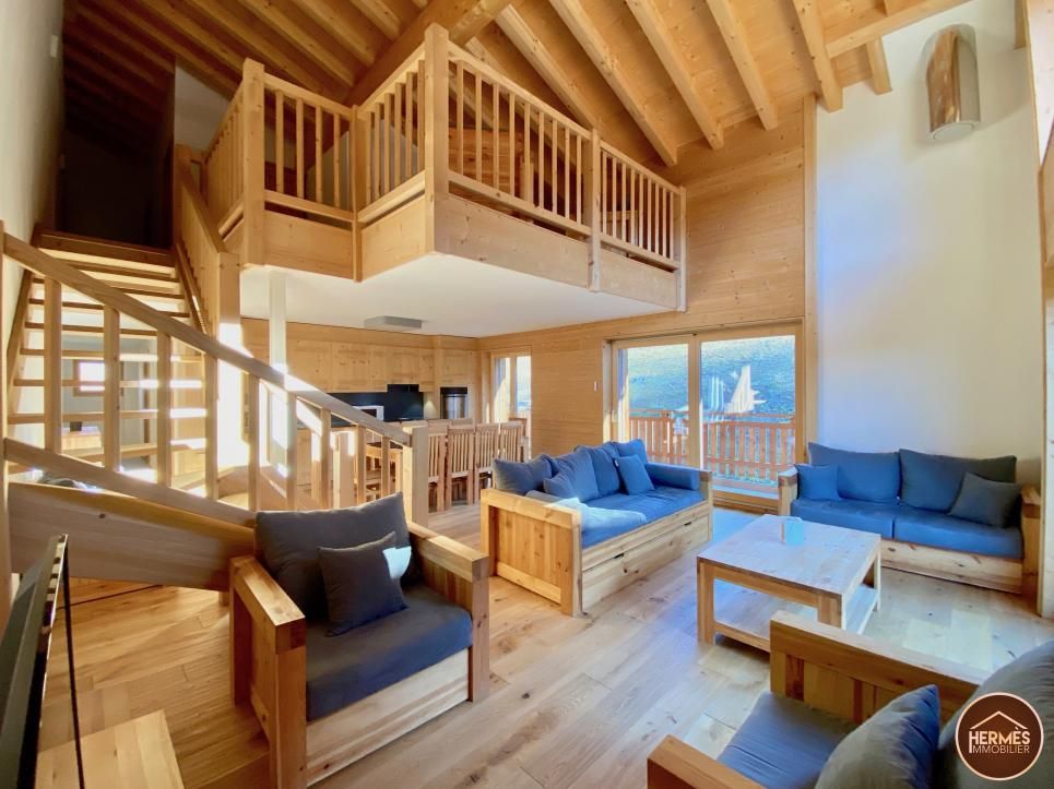 Superbe appartement en attique-duplex / ski-in & ski-out sur les pistes de Veysonnaz