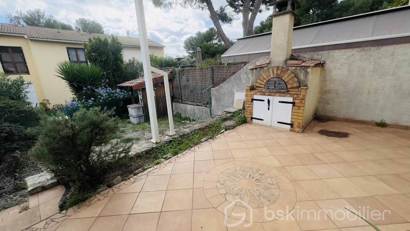 MAISON 4 CHAMBRES - GARAGE - JARDIN