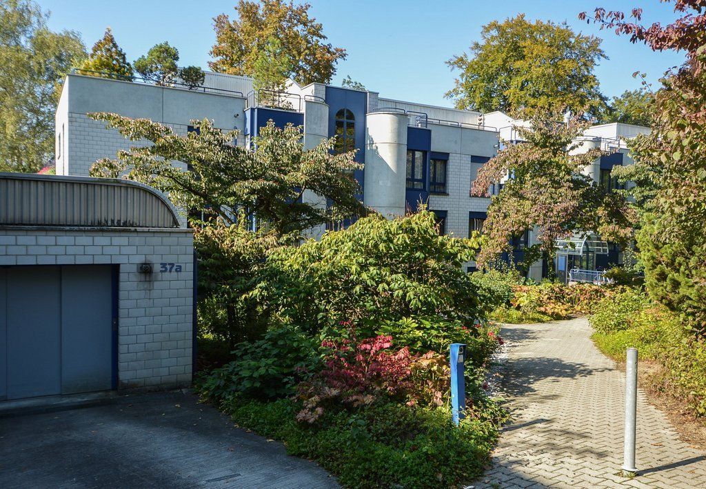 Grosszügige Wohnung direkt neben dem Rosengarten