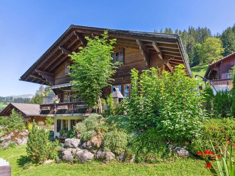 Schmuckes Chalet mit Studiowohnung