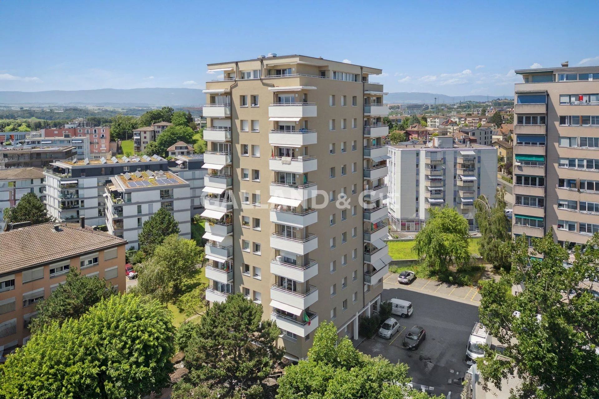 Appartement de 3 pièces au 10ème