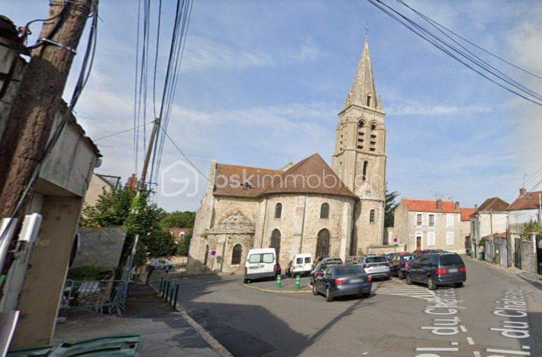 Au centre ville de La Ferté Alais, appartement F3