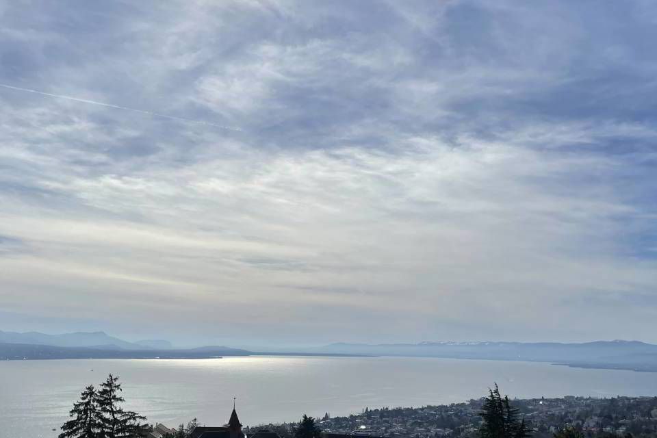 Propriété d'exception avec vue panoramique et imprenable