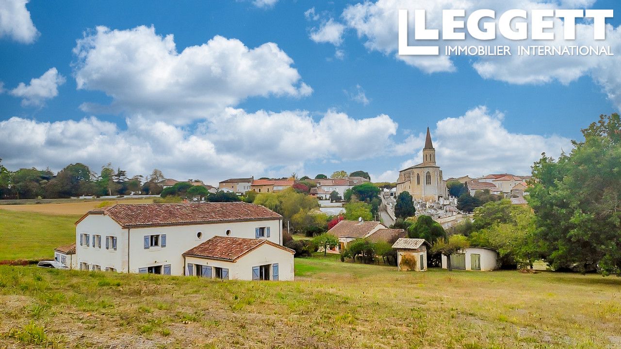 Exceptionnelle maison de maître avec 5 chambres, à l'entrée d'un beau village médiéval