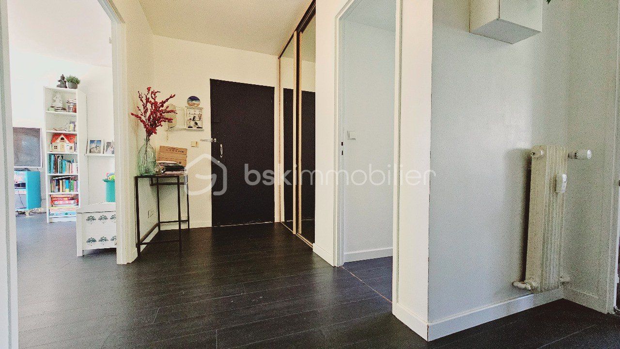 BRUNOY - Appartement F4 de 89 m² - Chambres spacieuses