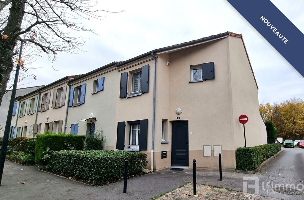 Maison  à Chessy centre avec jardin