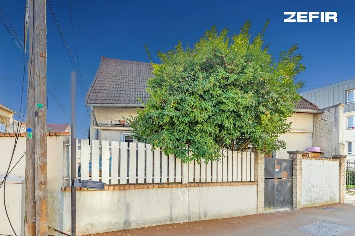 Maison de 5 pièces de 162m2 à vendre aux Lilas